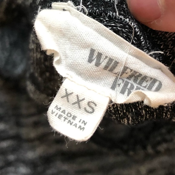 Wilfred grey dress with cut out mid back - Picture 5 of 5